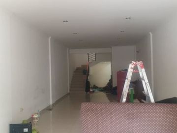 Disewakan Ruko 3,5 lantai Di Kemang Selatan, Jakarta Selatan