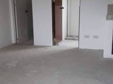 Townhouse For Sale 30 min to Tagaytay Proper
