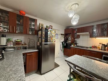 Casa Estilo Chilena en Condominio de Ayres de Chicureo
