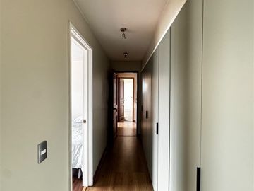 Departamento en venta de 4 dorm. en Providencia