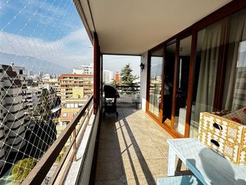 Departamento en venta de 4 dorm. en Providencia