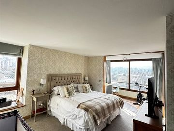 Departamento en venta de 4 dorm. en Providencia