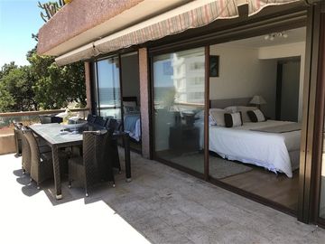 Vista al mar despejada y terraza de 34M2