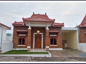 Rumah Baru Mewah Kawasan Cluster 1 Akses di Prambanan