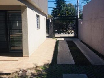 PRE VENTA DE DEPARTAMENTOS DE 2 AMBIENTES - CASTELAR NORTE