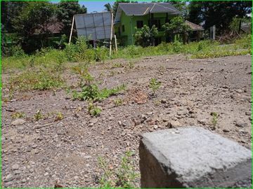 Di JUAL Tanah di Sardonoharjo ; Luas 152m2 Lokasi Strategis