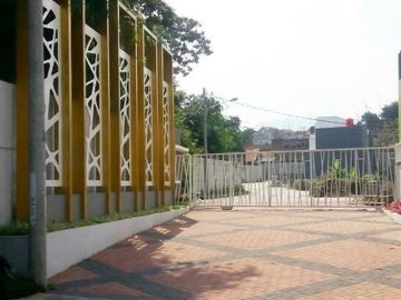 rumah mewah di dkt terminal cicaheum,padasuka,cikutra,aracamnik