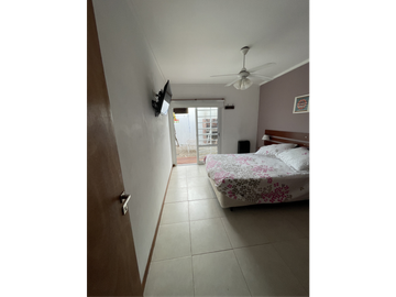 departamento dos ambientes zona playa