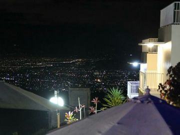Diual rumah di Cisarua dengan View panorama Kota Bandung | PROF M