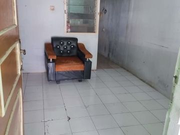 Rumah 1 lantai, hadap timur, butuh renovasi, di bukit rivaria, sawangan, depok