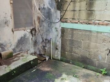 Rumah 1 lantai, hadap timur, butuh renovasi, di bukit rivaria, sawangan, depok