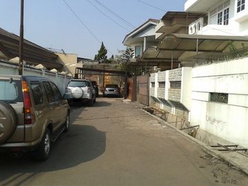 DIJUAL : Rumah Siap Huni, Bebas Banjir, Aman, Kuldesak di Sunrise Garden, Jakarta Barat