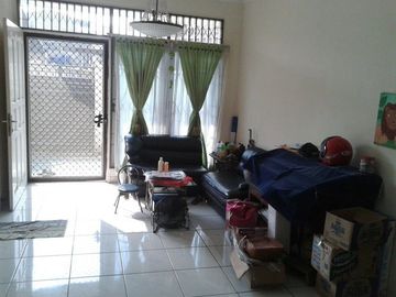 DIJUAL : Rumah Siap Huni, Bebas Banjir, Aman, Kuldesak di Sunrise Garden, Jakarta Barat