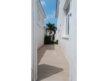 Vendo Casa en Aires de Batan “VISTA al LAGO