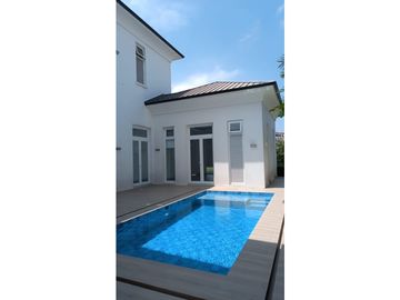 Vendo Casa en Aires de Batan “VISTA al LAGO