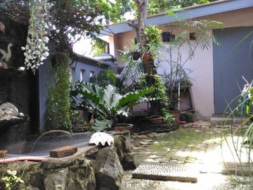 Rumah Hook 2 Lantai Siap Huni. Pondok Betung Tangerang Selatan