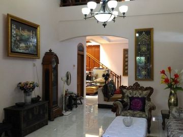 Rumah Hook 2 Lantai Siap Huni. Pondok Betung Tangerang Selatan