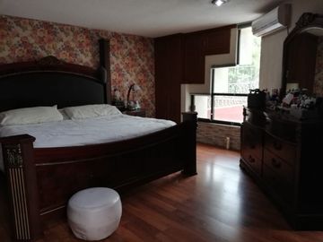 CASA EN VENTA  ATRAS  DE WALMART SAN MANUEL, SOBRE BULEVARD 22 SUR