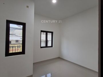 Dijual Rumah Baru Lokasi Strategis Di Tanjung Duren