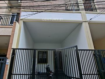 Dijual Rumah Baru Lokasi Strategis Di Tanjung Duren
