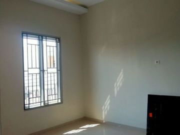 RUMAH BARU STRATEGIS LUAS 2 LT HARAPAN INDAH DKT TOL STASIUN