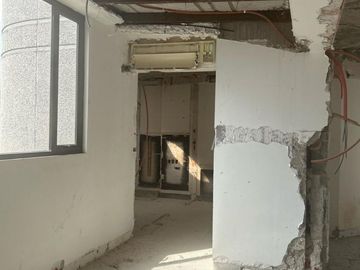 DEPARTAMENTO EN VENTA PARA REMODELAR EN BOSQUES