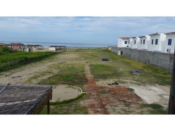 VENDO HOTEL CON ACCESO AL MAR VILLAMIL PLAYAS. (HOTEL DISCOVERY)