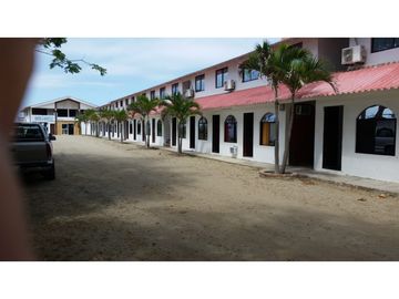 VENDO HOTEL CON ACCESO AL MAR VILLAMIL PLAYAS. (HOTEL DISCOVERY)