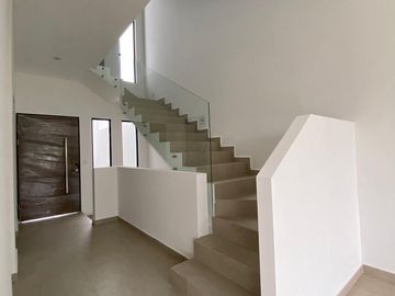 Casa en venta en Alamosur, Santiago (Carretera Nacional)