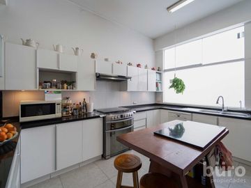 HERMOSO Y AMPLIO DUPLEX FRENTE A PARQUE CERCA AL PENTAGONITO