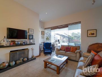 HERMOSO Y AMPLIO DUPLEX FRENTE A PARQUE CERCA AL PENTAGONITO