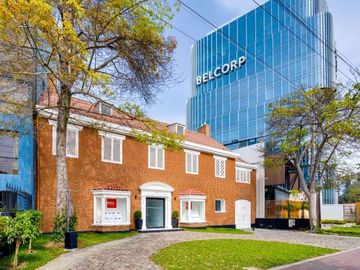 HERMOSO Y AMPLIO DUPLEX FRENTE A PARQUE CERCA AL PENTAGONITO