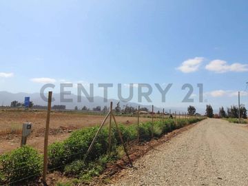 Se vende terreno urbanizado en Condominio