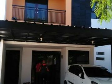 RUMAH MEWAH 2 LANTAI DI PERMANA CIMAHI, EXCLUSIVE HANYA 7 UNIT SAJA