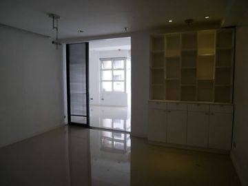 For Rent 1BR Unit in One Lafayette