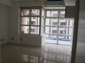 For Rent 1BR Unit in One Lafayette