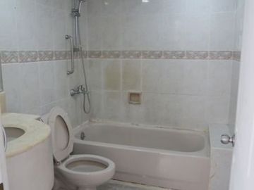 For Rent 1BR Unit in One Lafayette