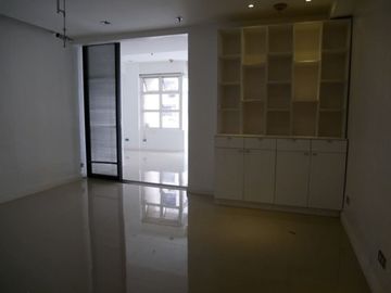 For Rent 1BR Unit in One Lafayette