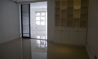 For Rent 1BR Unit in One Lafayette