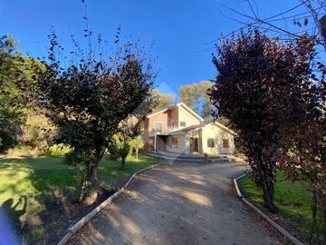 2 casas independientes en Parcela vendo Condominio Talagante