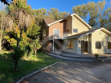 2 casas independientes en Parcela vendo Condominio Talagante