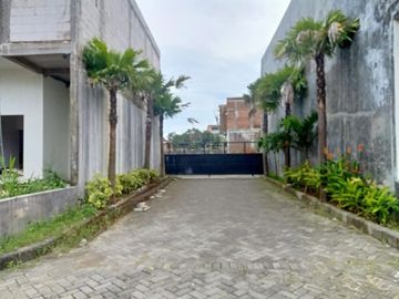 DIJUAL KOST MURAH DEKAT KAMPUS DI MALANG 2 LANTAI