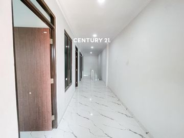 Dijual Rumah 2 Lantai Siap Huni Di Pondok Ungu Permai Bekasi