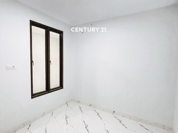 Dijual Rumah 2 Lantai Siap Huni Di Pondok Ungu Permai Bekasi