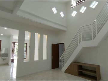 RUMAH BARU SIAP HUNI! VILLA MELATI MAS JUAL CEPAT MURAH