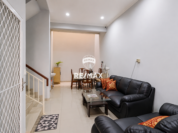 DIJUAL CEPAT! Rumah Semi Furnished 4 Lantai di Sunter Agung, Jakarta Utara