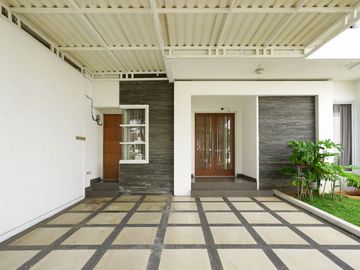 Rumah Terawat 14 Menit ke Gerbang Tol Jati Asih 2 Hadap Timur J-46505