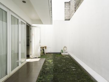 Rumah Terawat 14 Menit ke Gerbang Tol Jati Asih 2 Hadap Timur J-46505
