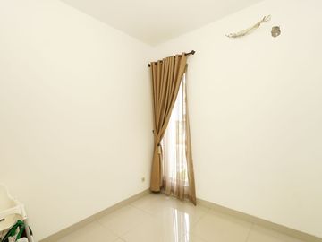 Rumah Terawat 14 Menit ke Gerbang Tol Jati Asih 2 Hadap Timur J-46505