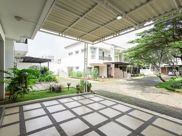 Rumah Terawat 14 Menit ke Gerbang Tol Jati Asih 2 Hadap Timur J-46505